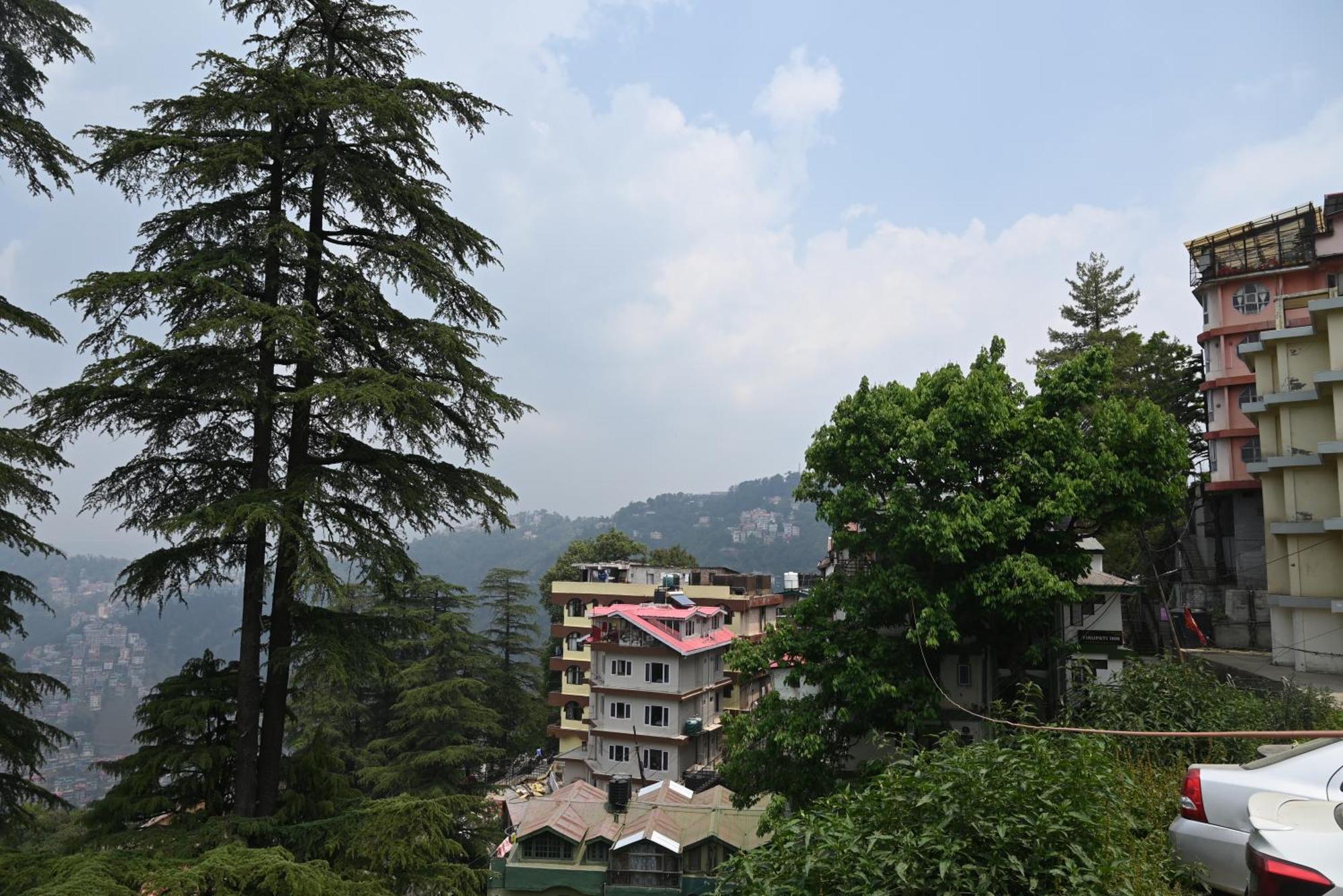 Krishna B&B Near Mall Road Shimla Esterno foto