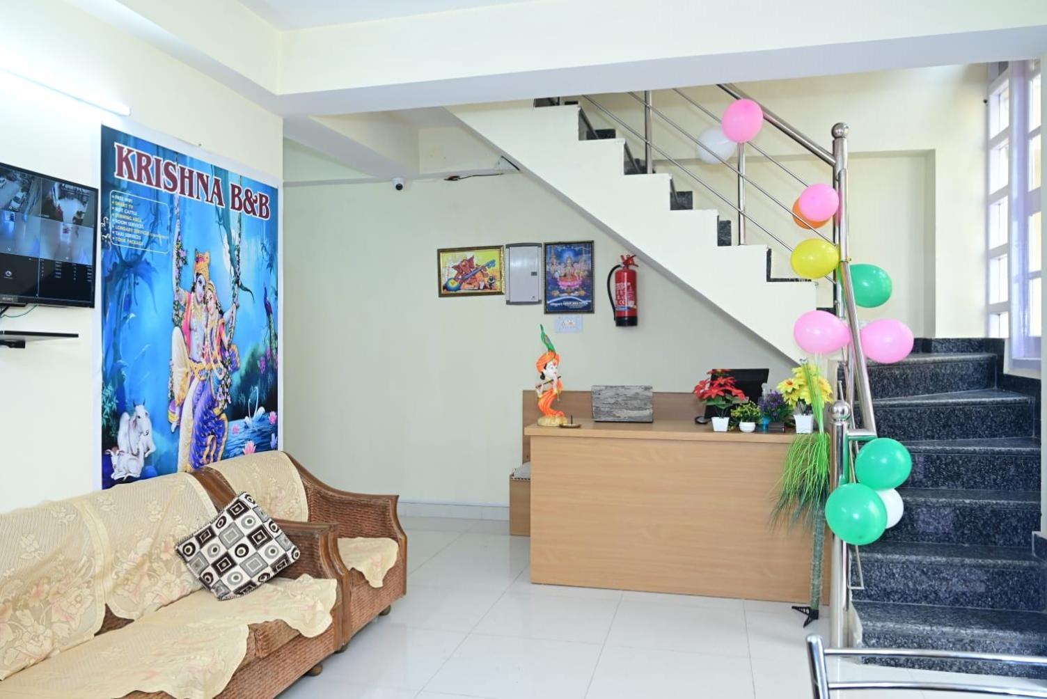 Krishna B&B Near Mall Road Shimla Esterno foto